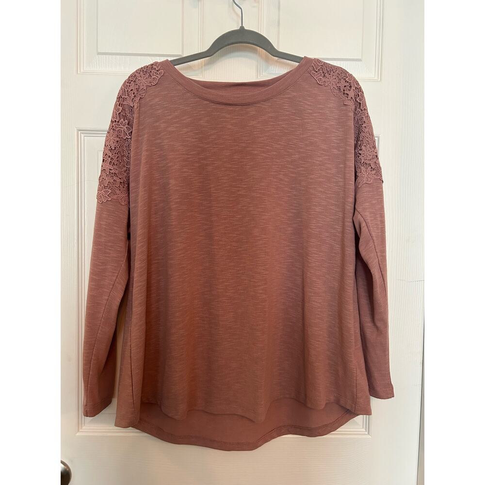 Lane Bryant pink long sleeve shirt with lace detail, Size 14/16 - Picture 4 of 7
